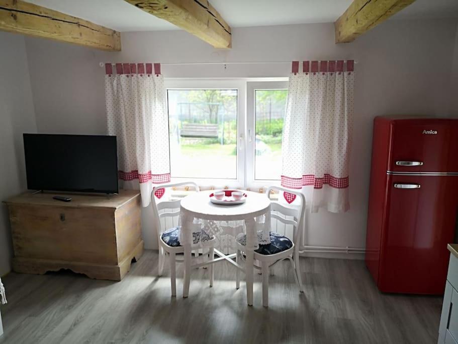 Red Bed Villa Jankowice  Exterior photo